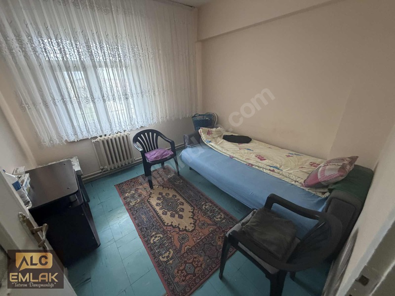 A L C Den Site İçi Metro Ve Okul Yakını 3+1 Salon B. Satılık — fotoğraf 19