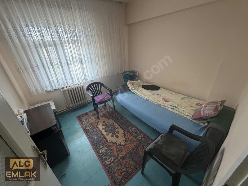 A L C Den Site İçi Metro Ve Okul Yakını 3+1 Salon B. Satılık — fotoğraf 20