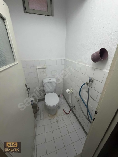 A L C Den Site İçi Metro Ve Okul Yakını 3+1 Salon B. Satılık — fotoğraf 28