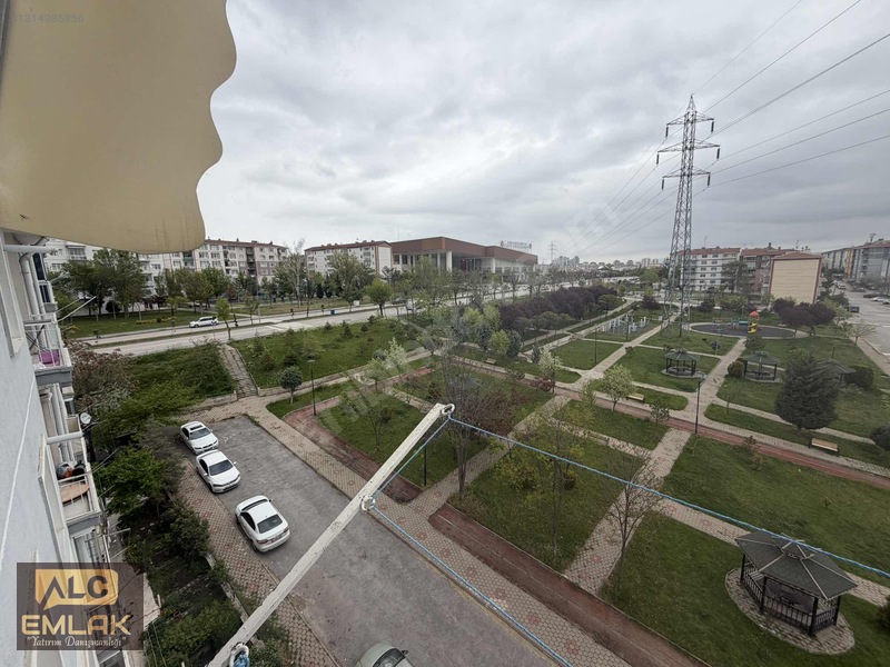 A L C Den Site İçi Metro Ve Okul Yakını 3+1 Salon B. Satılık — fotoğraf 31
