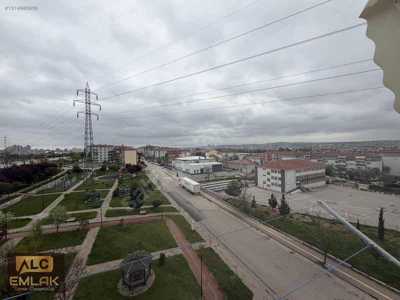 A L C Den Site İçi Metro Ve Okul Yakını 3+1 Salon B. Satılık — fotoğraf 33