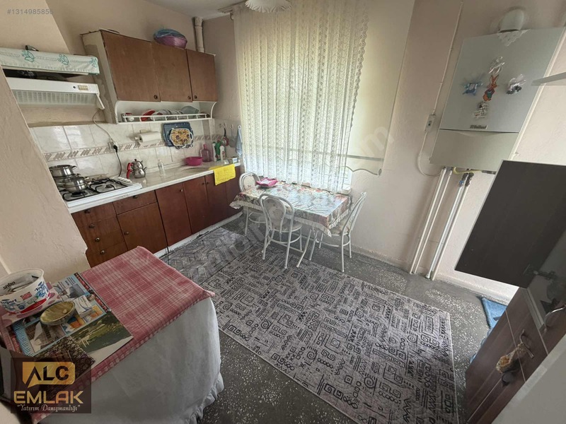 A L C Den Site İçi Metro Ve Okul Yakını 3+1 Salon B. Satılık — fotoğraf 36