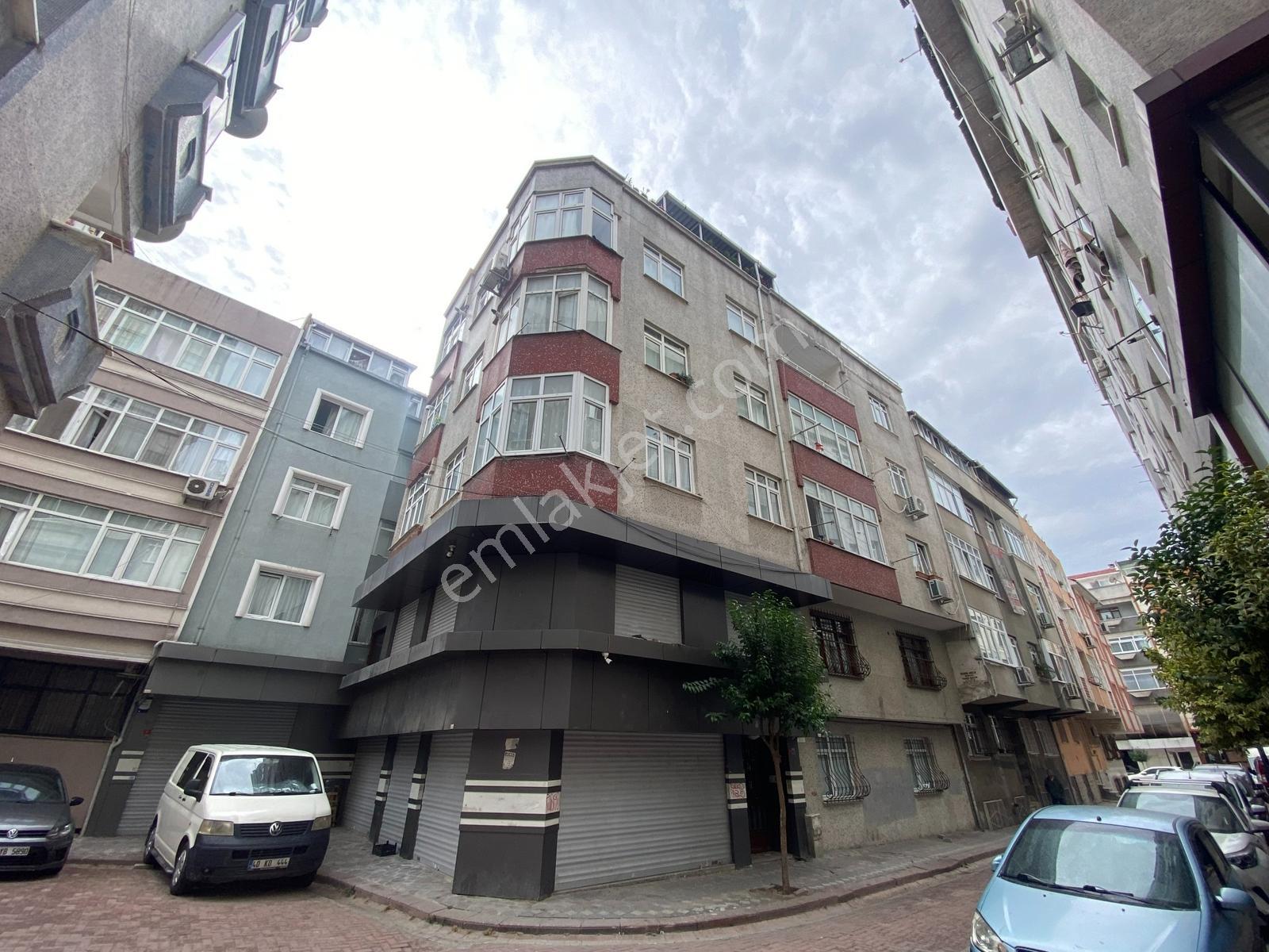 Next House'Dan Zeytinburnu Merkez'De 2+1 Giriş Kat