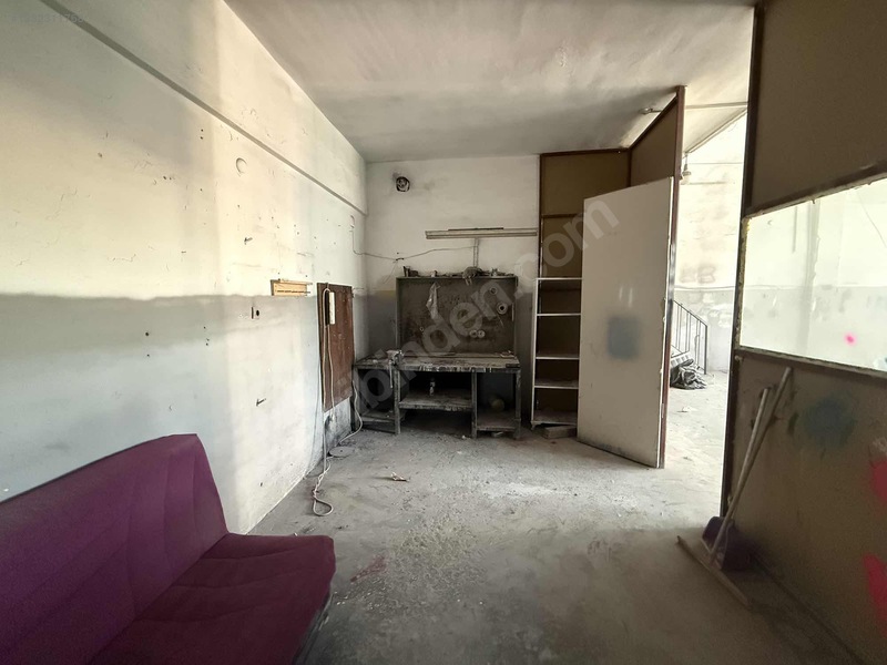 Özsan Sanayi Sitesinde 200m2 Kiralık Dükkan — fotoğraf 6