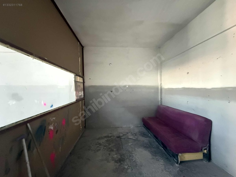 Özsan Sanayi Sitesinde 200m2 Kiralık Dükkan — fotoğraf 7