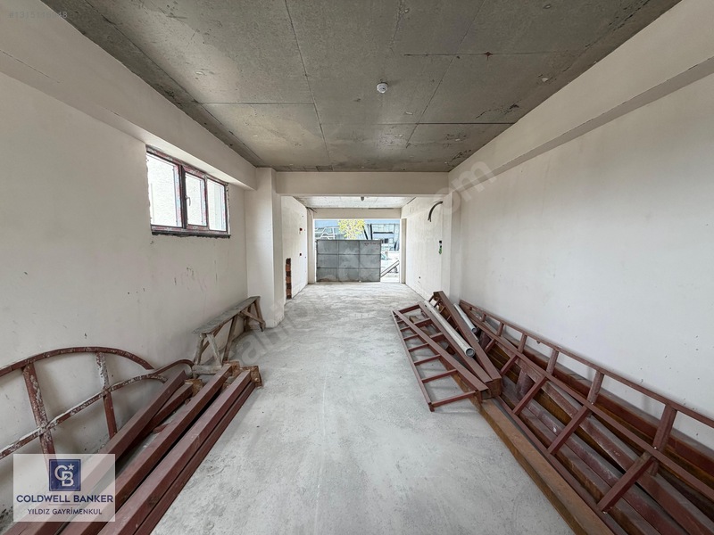 Bağcılar`ın En İşlek Noktasında Prestijli Dükkan Fırsatı — fotoğraf 5