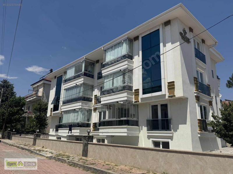 03 Egem Emlak Esentepe Mah Kiralık Lüx 3+1 — fotoğraf 5