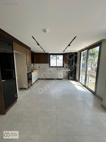 Özkan Öztürk'ten Özel %2,10faiz Oranıyla 5+1 Triplex Lüks Villa — fotoğraf 9