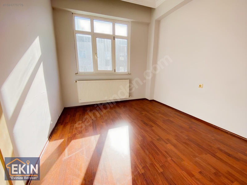 Sahile Yürüme Mesafesin De Kiralık 3+1 — fotoğraf 12