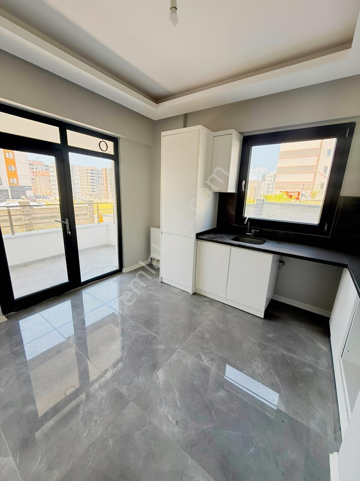 Şirintepe Mahallesi 2+1 Sıfır Satılık Daire