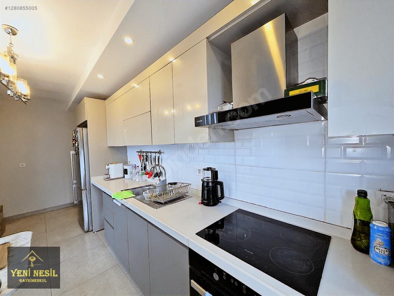 5.levent'e Komşu 4+1 Balkon Teraslı Eşyaları İle Satılık Daire — fotoğraf 13