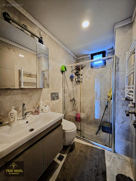 5.levent'e Komşu 4+1 Balkon Teraslı Eşyaları İle Satılık Daire — fotoğraf 31