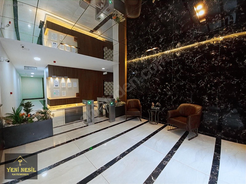 5.levent'e Komşu 4+1 Balkon Teraslı Eşyaları İle Satılık Daire — fotoğraf 32