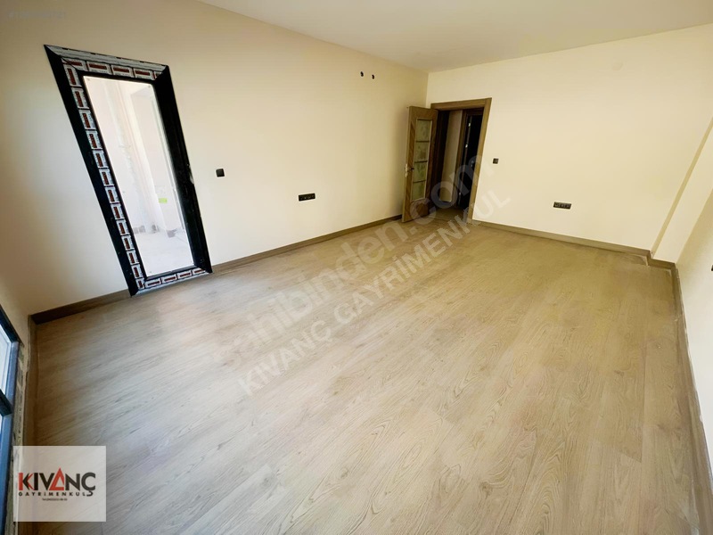 Kıvanç Gayrimenkul'den İkizcede Kiralık Daire — fotoğraf 10