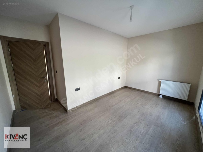 Kıvanç Gayrimenkul'den İkizcede Kiralık Daire — fotoğraf 17