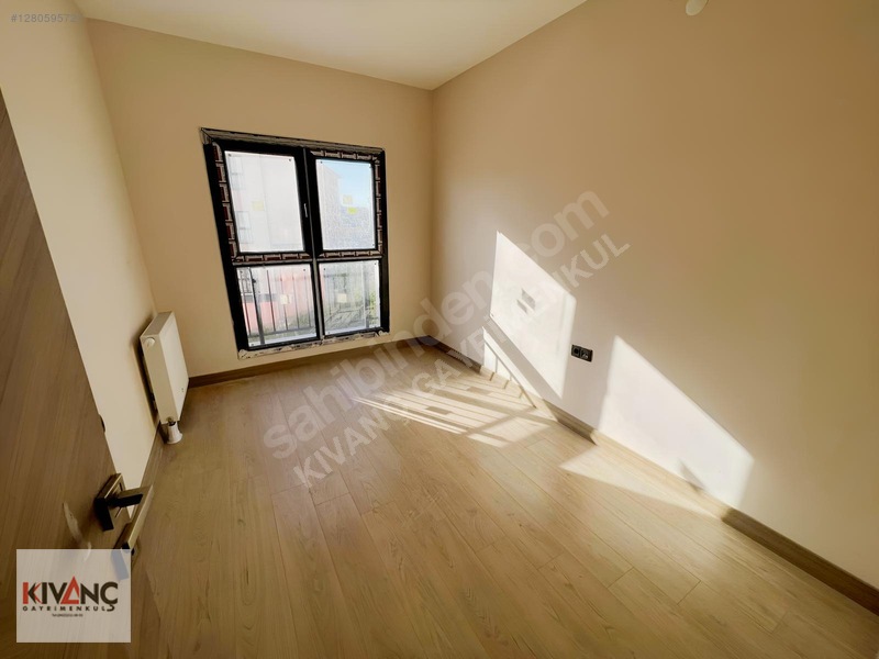 Kıvanç Gayrimenkul'den İkizcede Kiralık Daire — fotoğraf 18