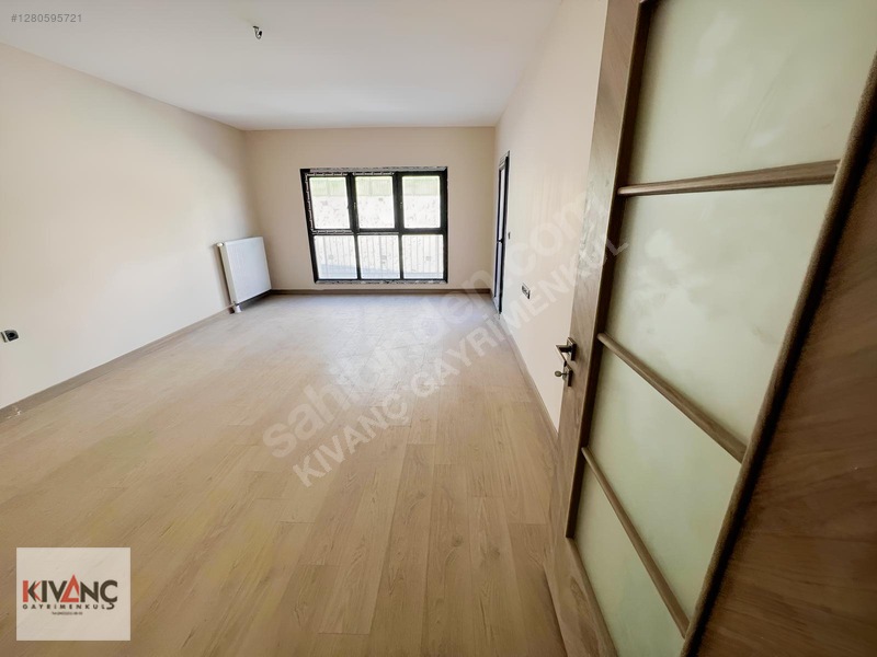 Kıvanç Gayrimenkul'den İkizcede Kiralık Daire — fotoğraf 22