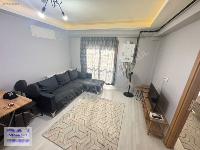 Megakeyden Full Eşyalı Doğalgazlı Arakat Üçkuyular Dibinde 1+1 — fotoğraf 3