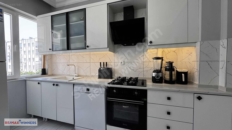 Yenigün'de Tadilatlı, Kombili, 3+1 Satılık Daire — fotoğraf 3