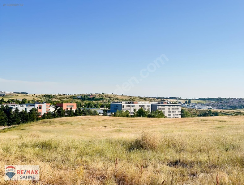 Tuzla Tepeören Okan Üniversite Yanı 293m² Hisseli Satılık Tarla