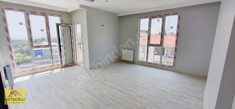 Ustaoğlundan Cennet Mahallesinde Yeni Binada Satılık 2+1 Daire