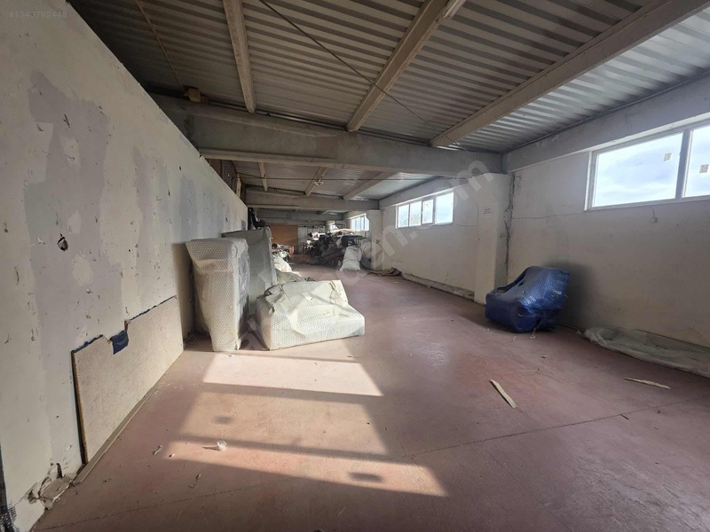 Akhisarda Kiralık 1.350 Kapalı Alan Fabrika — fotoğraf 11