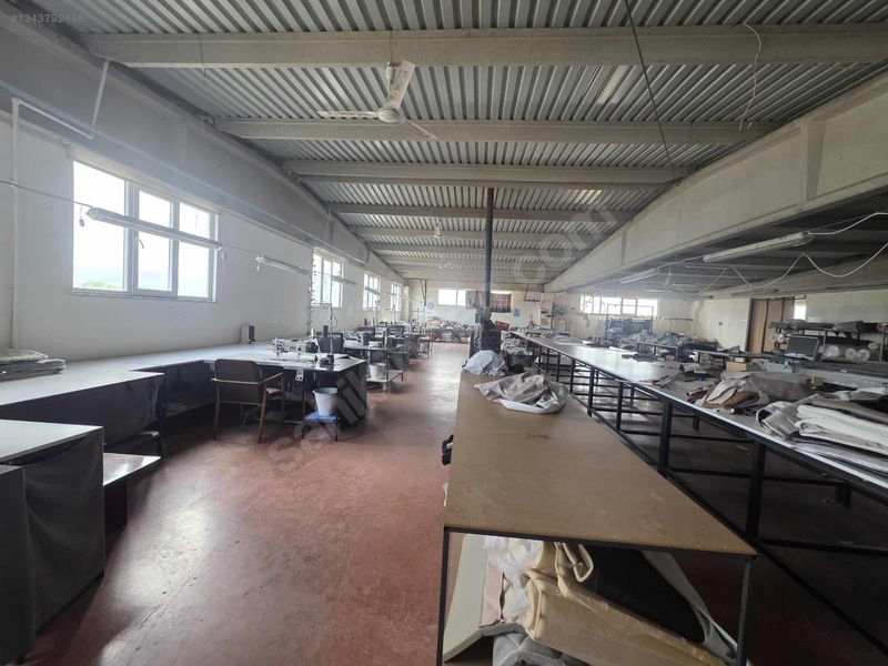 Akhisarda Kiralık 1.350 Kapalı Alan Fabrika — fotoğraf 19