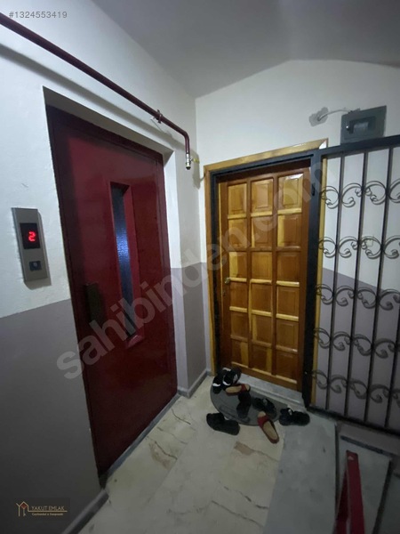 Merkezde 2+1 Arakat Asansorlu Daire — fotoğraf 3