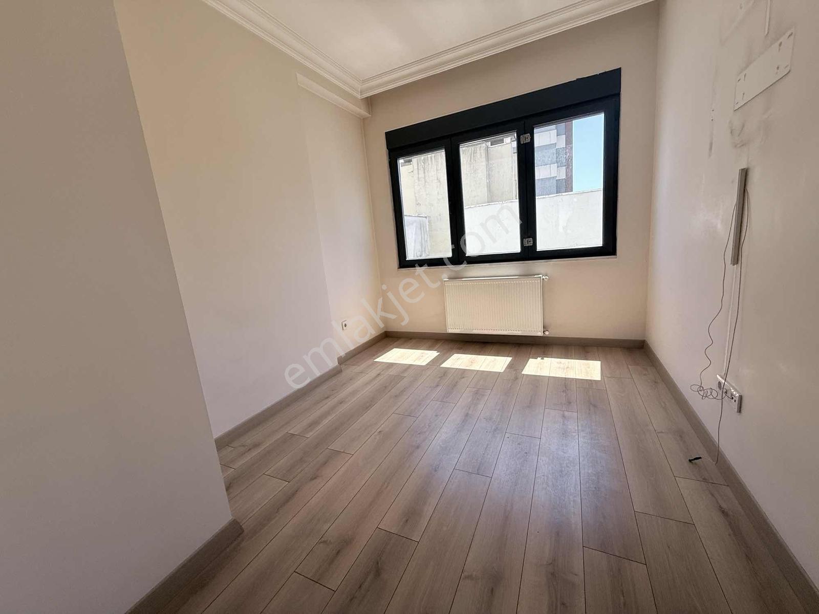 Suadiye'De Satılık 3+1 Daire Hemen Taşınmaya Hazır (95M² Net) — fotoğraf 13