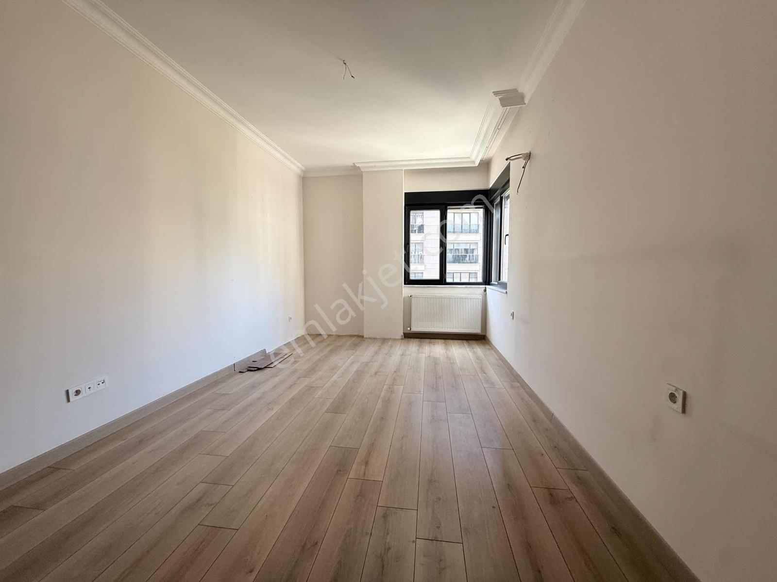 Suadiye'De Satılık 3+1 Daire Hemen Taşınmaya Hazır (95M² Net) — fotoğraf 24