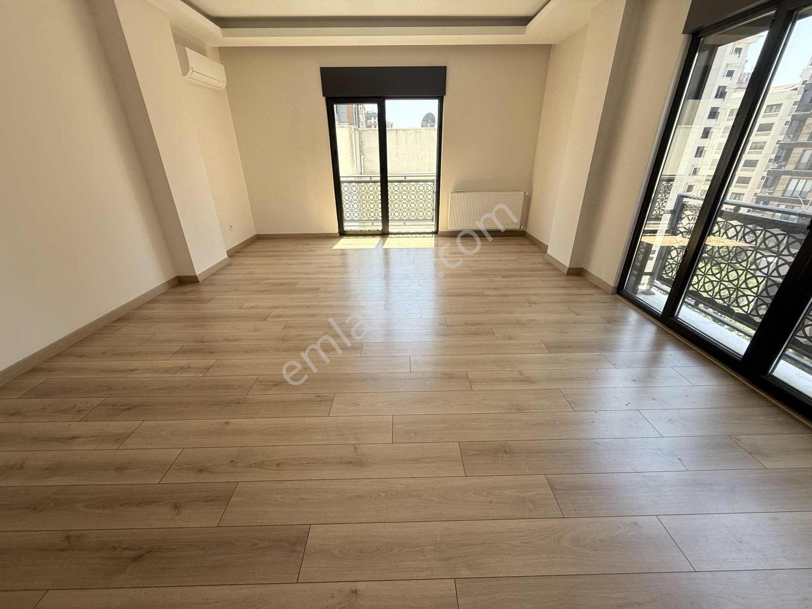 Suadiye'De Satılık 3+1 Daire Hemen Taşınmaya Hazır (95M² Net) — fotoğraf 32