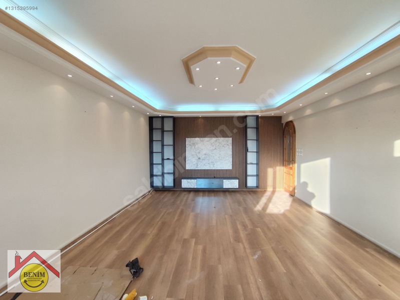 Ahmet Bey Konağı Karşısı Geniş 3+1 Bakımlı Yerden Isıtmalı Daire — fotoğraf 2
