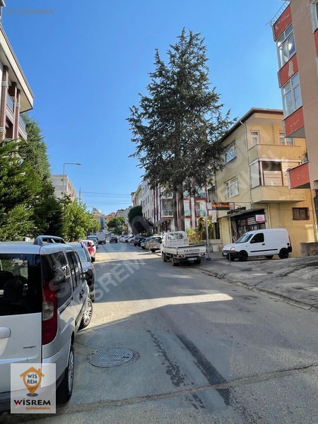 Ümraniye Metroya Yürüme Mesafesinde Satılık 2+1 Yenilenmiş Daire — fotoğraf 13