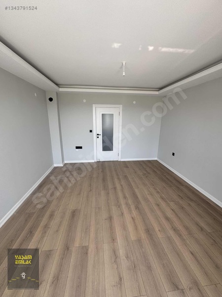 Yaşam Emlaktan Süper Lüks Kat Konumunda Kiralık Daire — fotoğraf 6