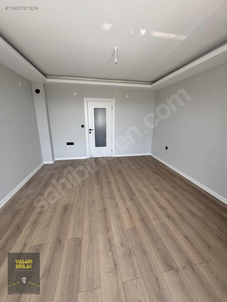 Yaşam Emlaktan Süper Lüks Kat Konumunda Kiralık Daire — fotoğraf 8