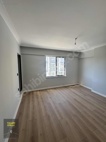 Yaşam Emlaktan Süper Lüks Kat Konumunda Kiralık Daire — fotoğraf 31