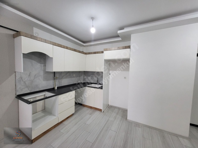 Leyess'den Kayalar Tekel Konutlarında Kiralık 2+1 Daire — fotoğraf 3