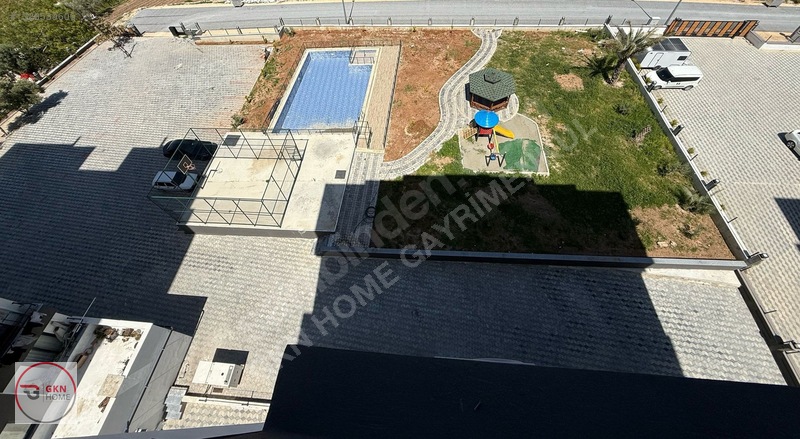 Gkn Home Den Yaşar Doğu Caddesinde Havuzlu Teraslı 2+1 Daire