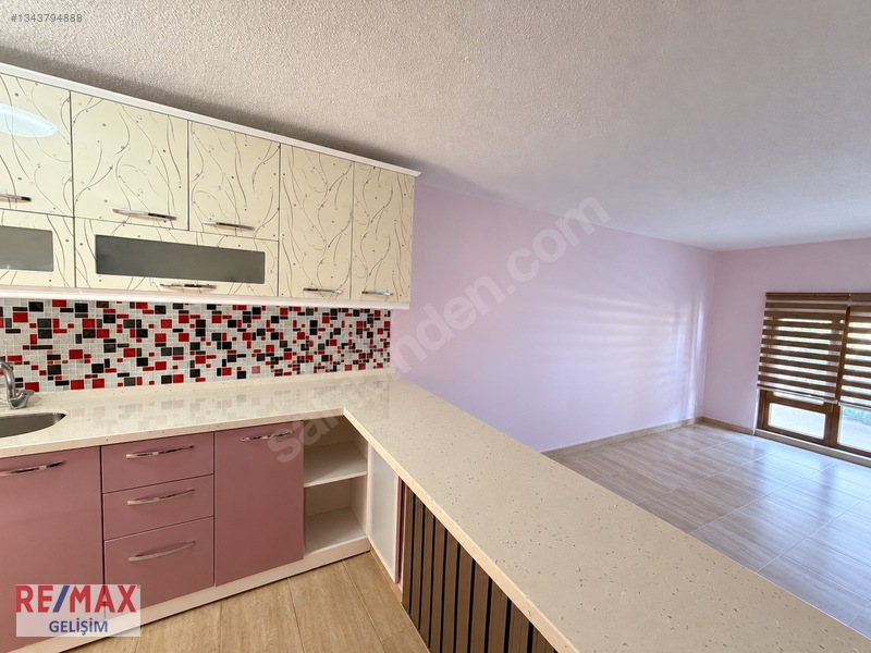 Selimpaşa Mimaş Sitesinde Deniz Manzaralı Kiralık 3+1 Villa — fotoğraf 14