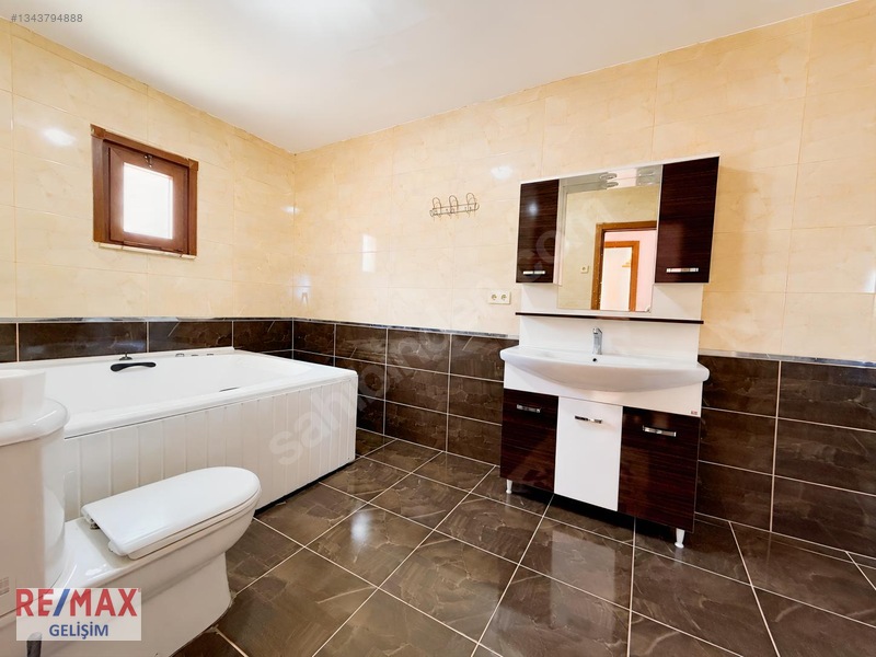 Selimpaşa Mimaş Sitesinde Deniz Manzaralı Kiralık 3+1 Villa — fotoğraf 29