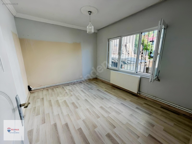 Remax İlke'den A. Gazi Mahallesi'nde 2+1 Kiralık Daire — fotoğraf 5