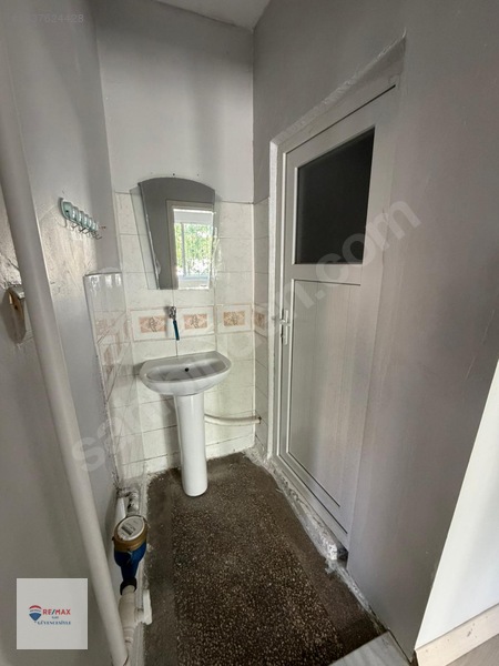 Remax İlke'den A. Gazi Mahallesi'nde 2+1 Kiralık Daire — fotoğraf 11