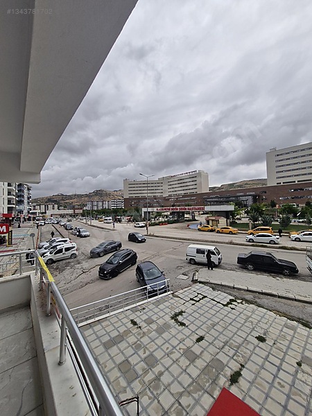 Hekimoğlundan Şehir Hastanesi Karşısı Satılık Lüx Daire — fotoğraf 13