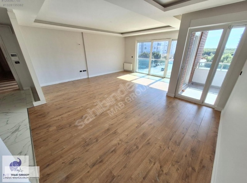 Konyaaltı Uncalı Mahallesi'nde Havuzlu Güvenlikli Site 3+1 Daire — fotoğraf 7