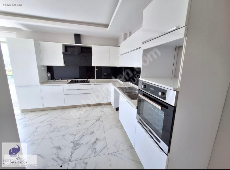 Konyaaltı Uncalı Mahallesi'nde Havuzlu Güvenlikli Site 3+1 Daire — fotoğraf 11