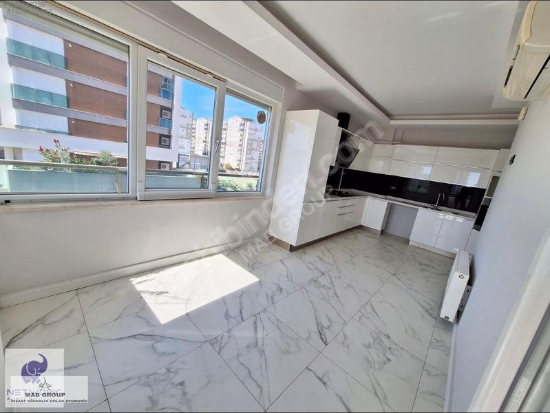Konyaaltı Uncalı Mahallesi'nde Havuzlu Güvenlikli Site 3+1 Daire — fotoğraf 14