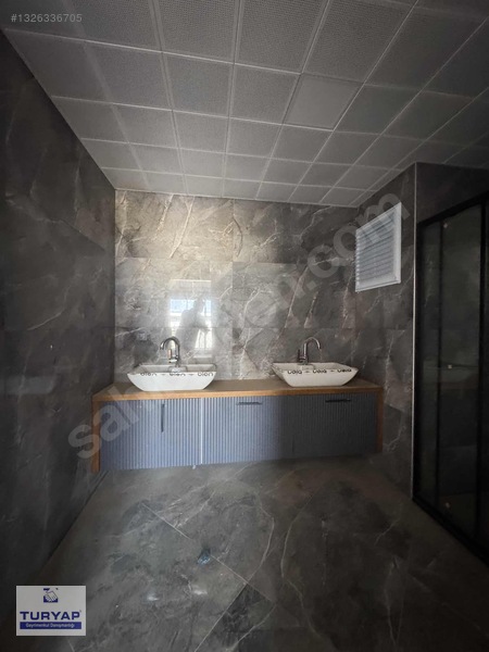 Turyap Tan Tirenin Gözde Bölgesinde Bulvar Üstü Satılık Villa — fotoğraf 18