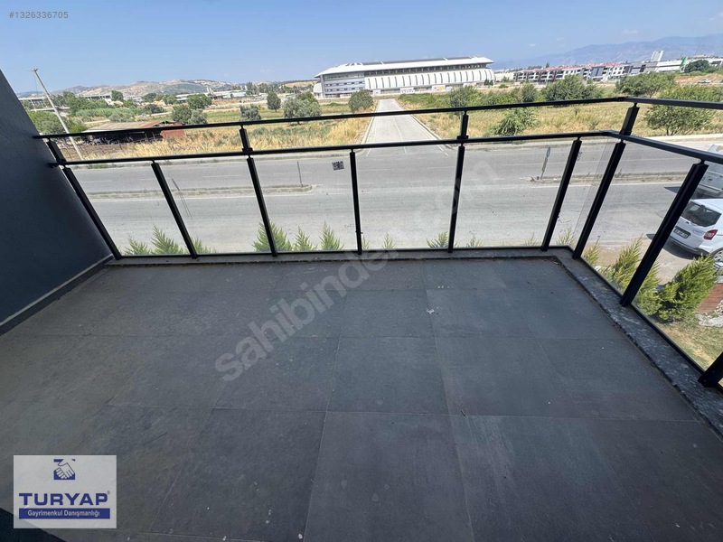 Turyap Tan Tirenin Gözde Bölgesinde Bulvar Üstü Satılık Villa — fotoğraf 20