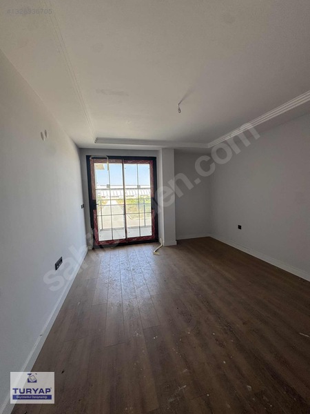 Turyap Tan Tirenin Gözde Bölgesinde Bulvar Üstü Satılık Villa — fotoğraf 26