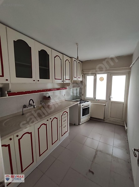 Kuşpınarda Saadet Erikoğlu İlkokulu Yanında Arakat 3+1 Daire — fotoğraf 12